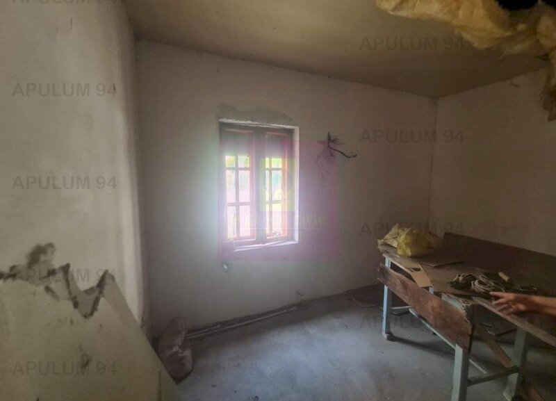 Teren cu constructie de vanzare in Busteni - Zona Lidl