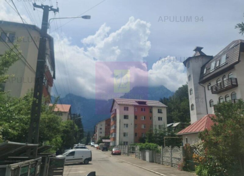 Teren cu constructie de vanzare in Busteni - Zona Lidl